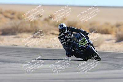 media/Jan-10-2025-CVMA Friday Practice (Fri) [[489e0da257]]/Group 4 and Trackday/Session 4 (Turn 16)/